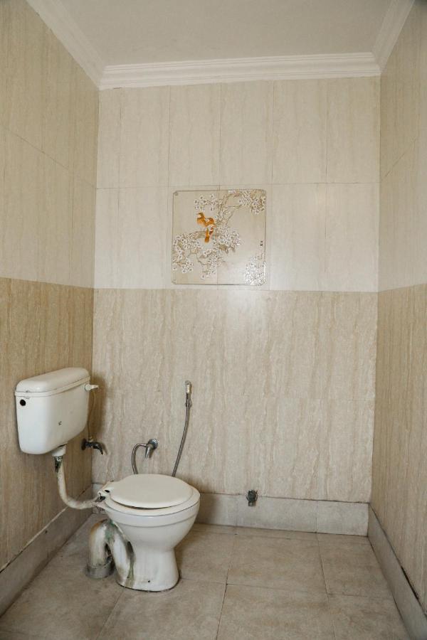 Hotel Centra Inn New Delhi Extérieur photo